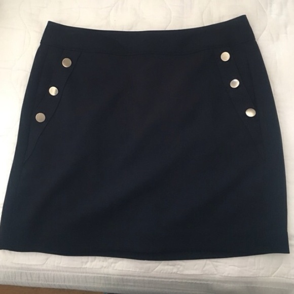Banana Republic Dresses & Skirts - NWOT Banana Republic Skirt/ TODAY's PROMOTION !
